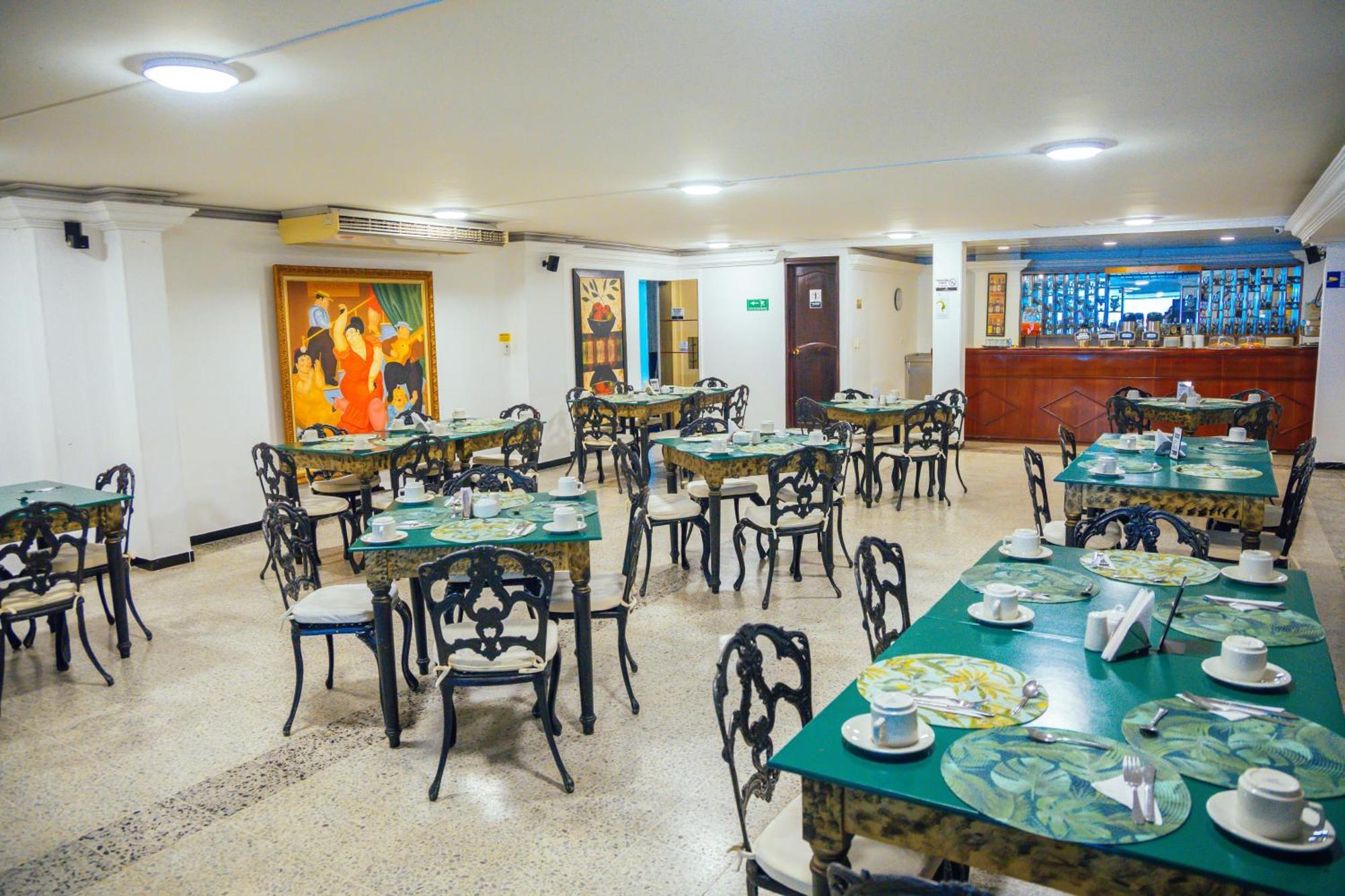Tama Hotel Granada Real Cali Exterior photo