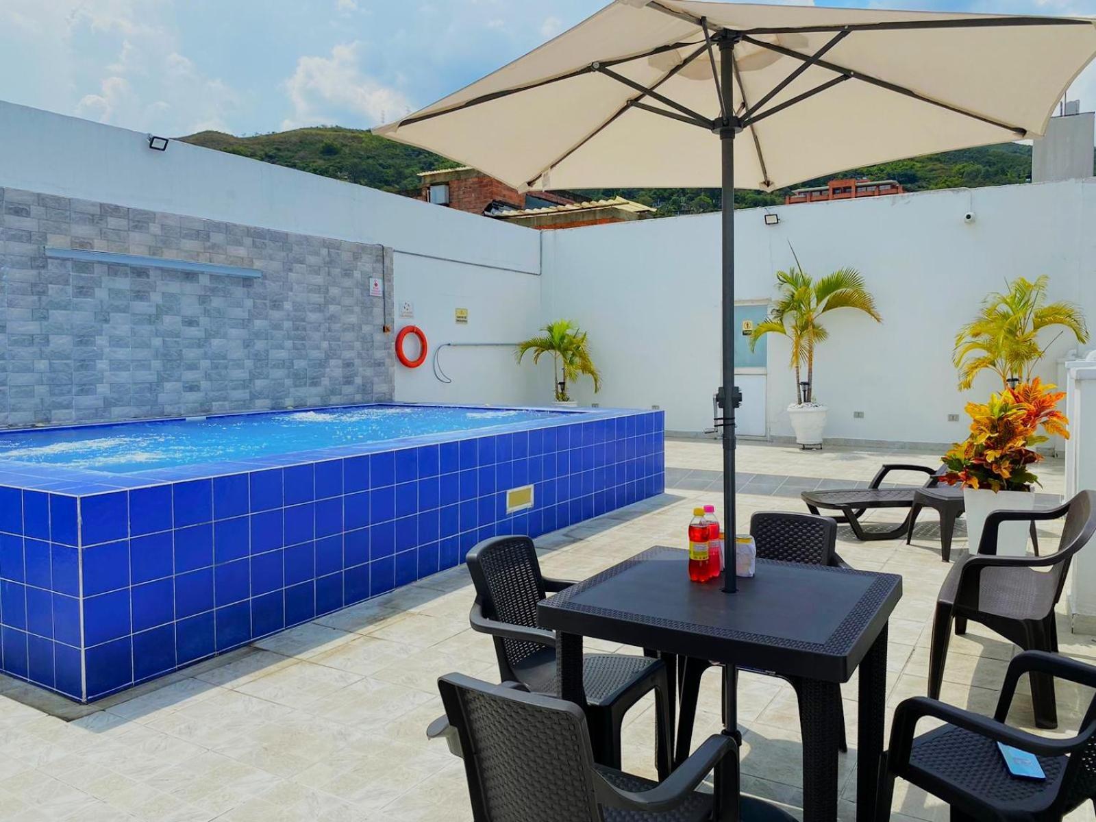 Tama Hotel Granada Real Cali Exterior photo