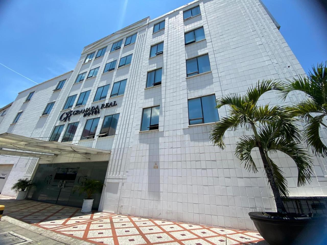 Tama Hotel Granada Real Cali Exterior photo
