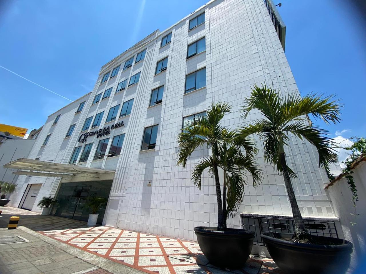 Tama Hotel Granada Real Cali Exterior photo
